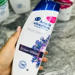 شامپو هد اند شولدرز با عصاره اسطوخودوس مدل Nourishing Care حجم 350 میلی