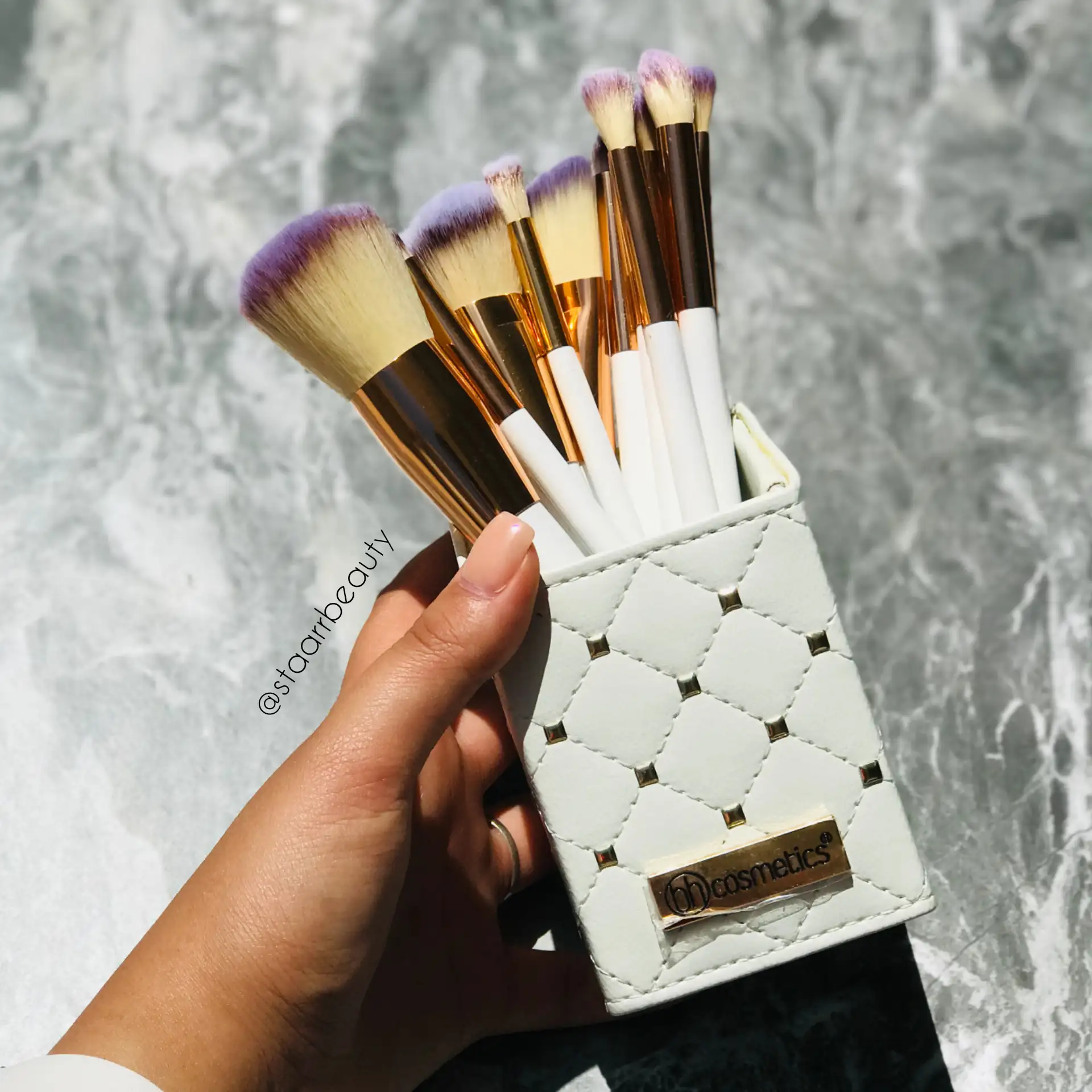 ProductID-22086.webp ست براش ۱۳ تایی استند دار نگینی بی اچ - تصویر 1