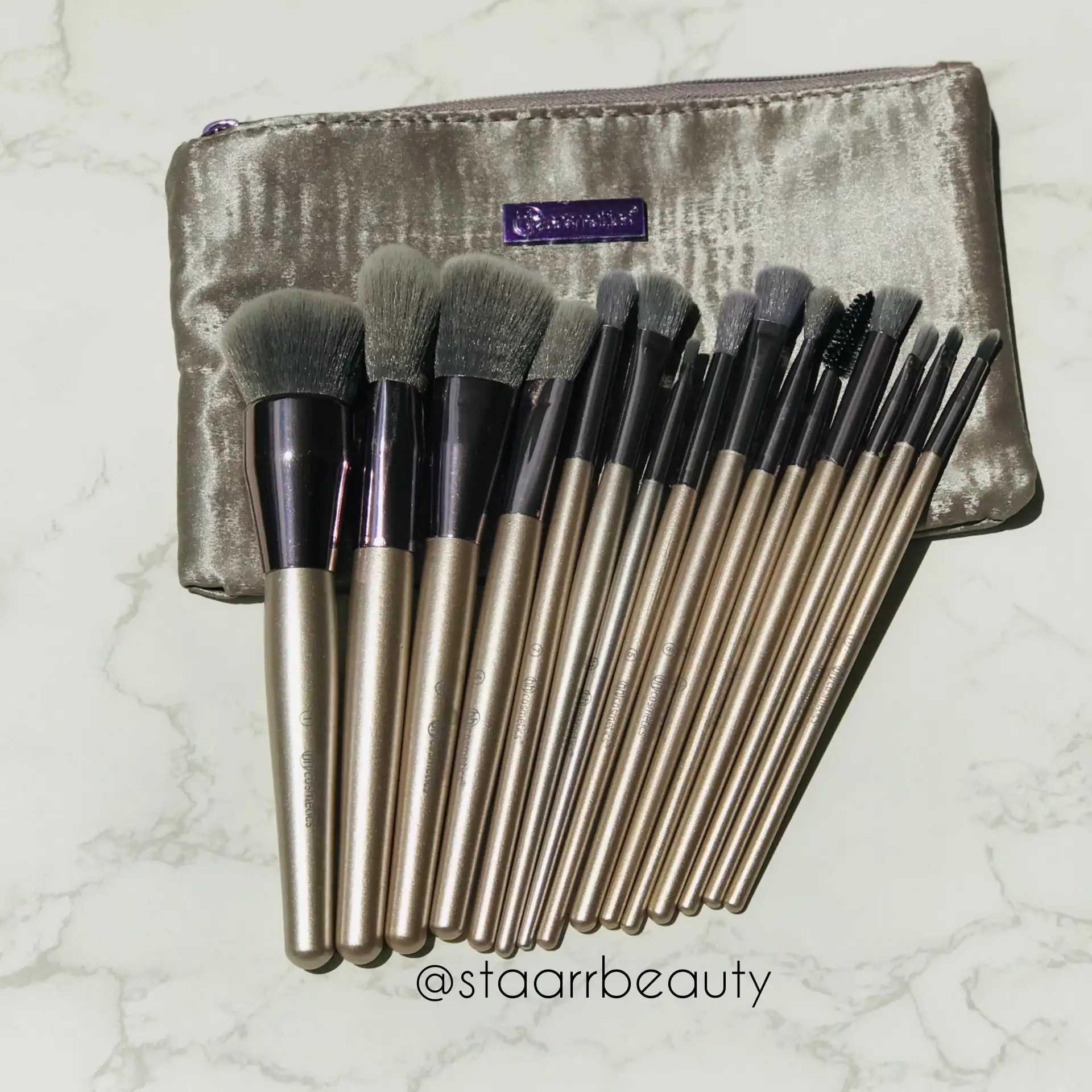 ProductID-22118.webp ست براش 15 تایی بی اچ همراه کیف لاکچری - تصویر 1