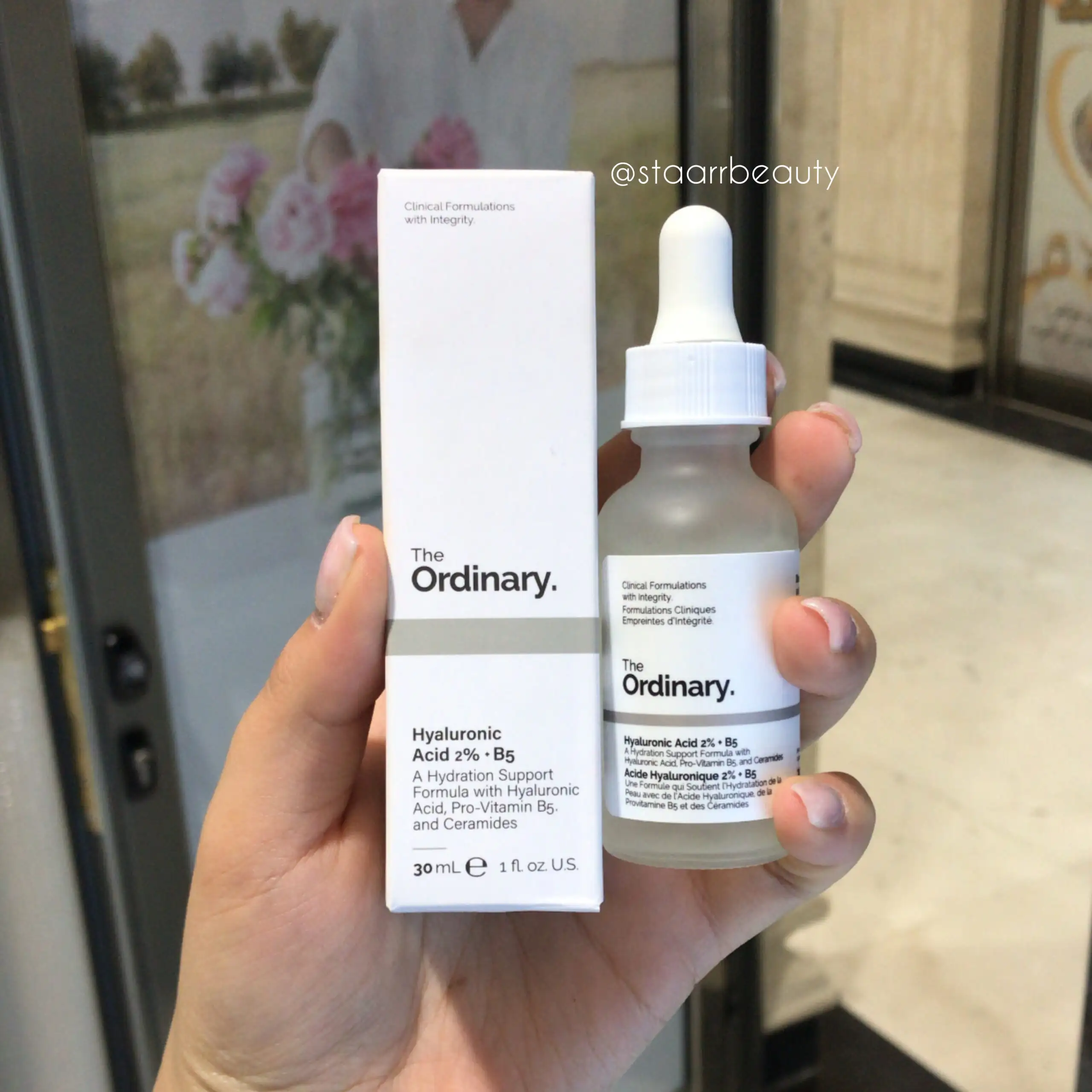 ProductID-25333.webp سرم آبرسان هیالورونیک اسید اوردینری حجم 30 میل - تصویر 1