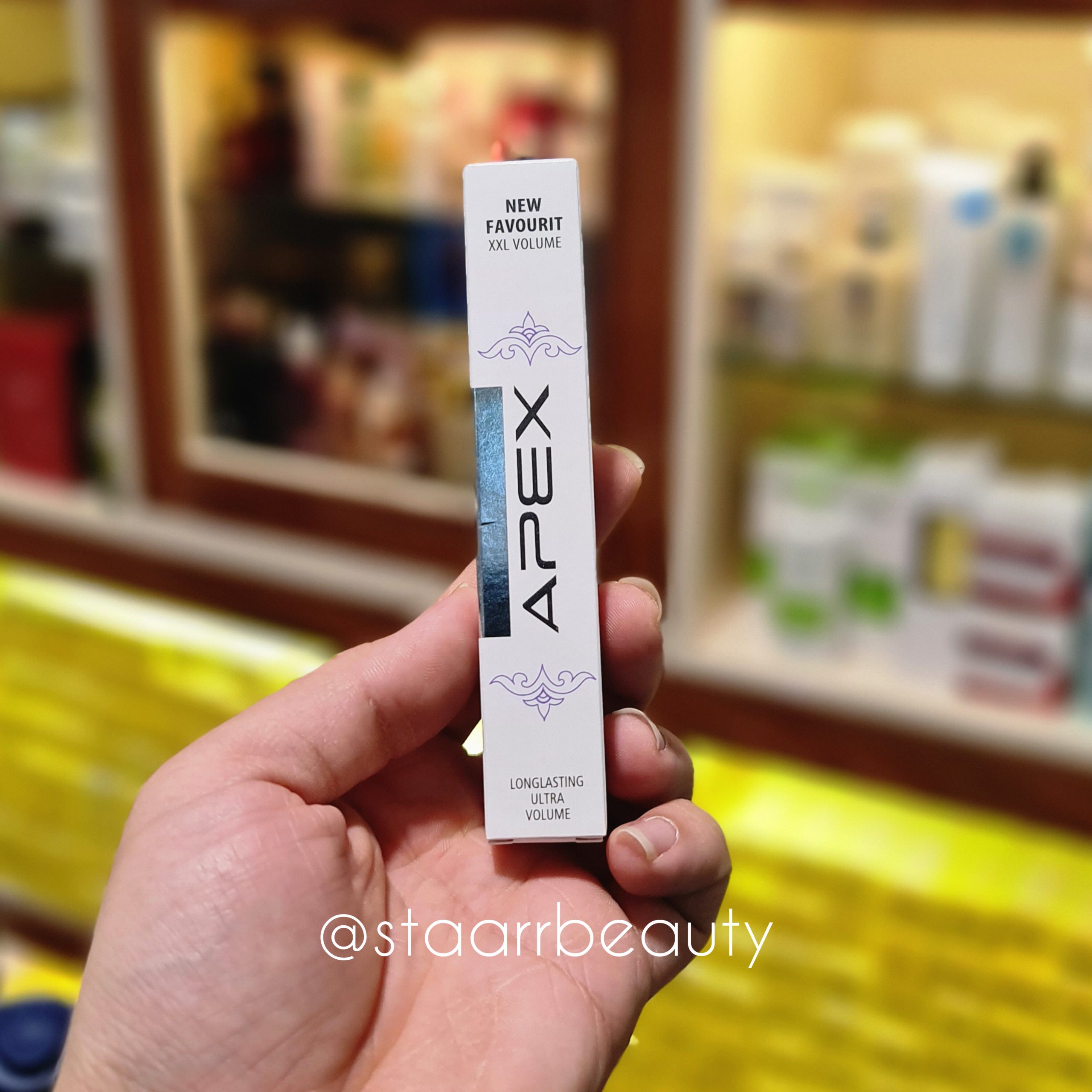 InShot_20250828_185413765 ریمل حجم دهنده اپکس XXL Ultra Black - تصویر 1