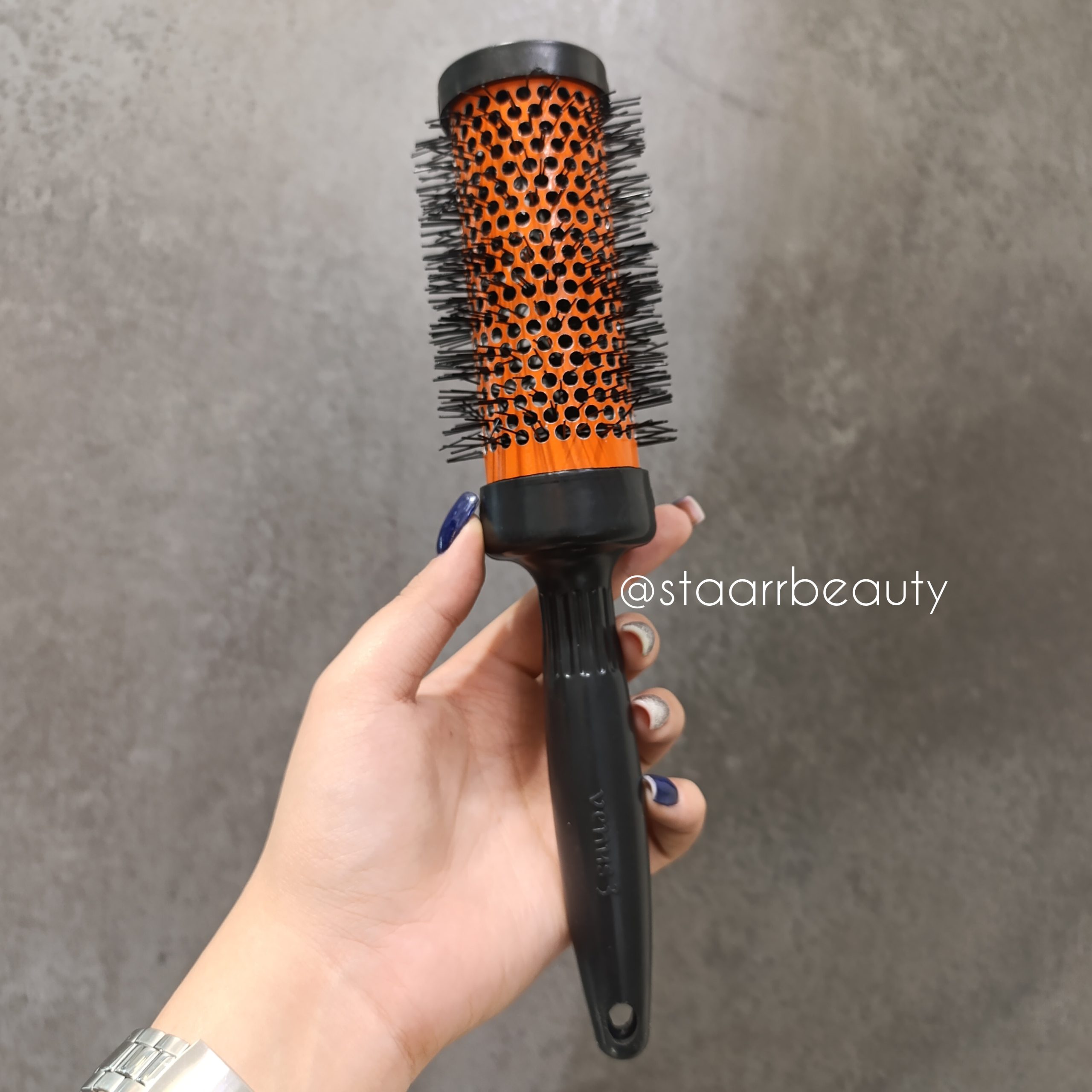 featured_InShot_20251108_193819192-scaled-1 برس براشینگ سرامیکی ونوس سایز ۳ - تصویر 1