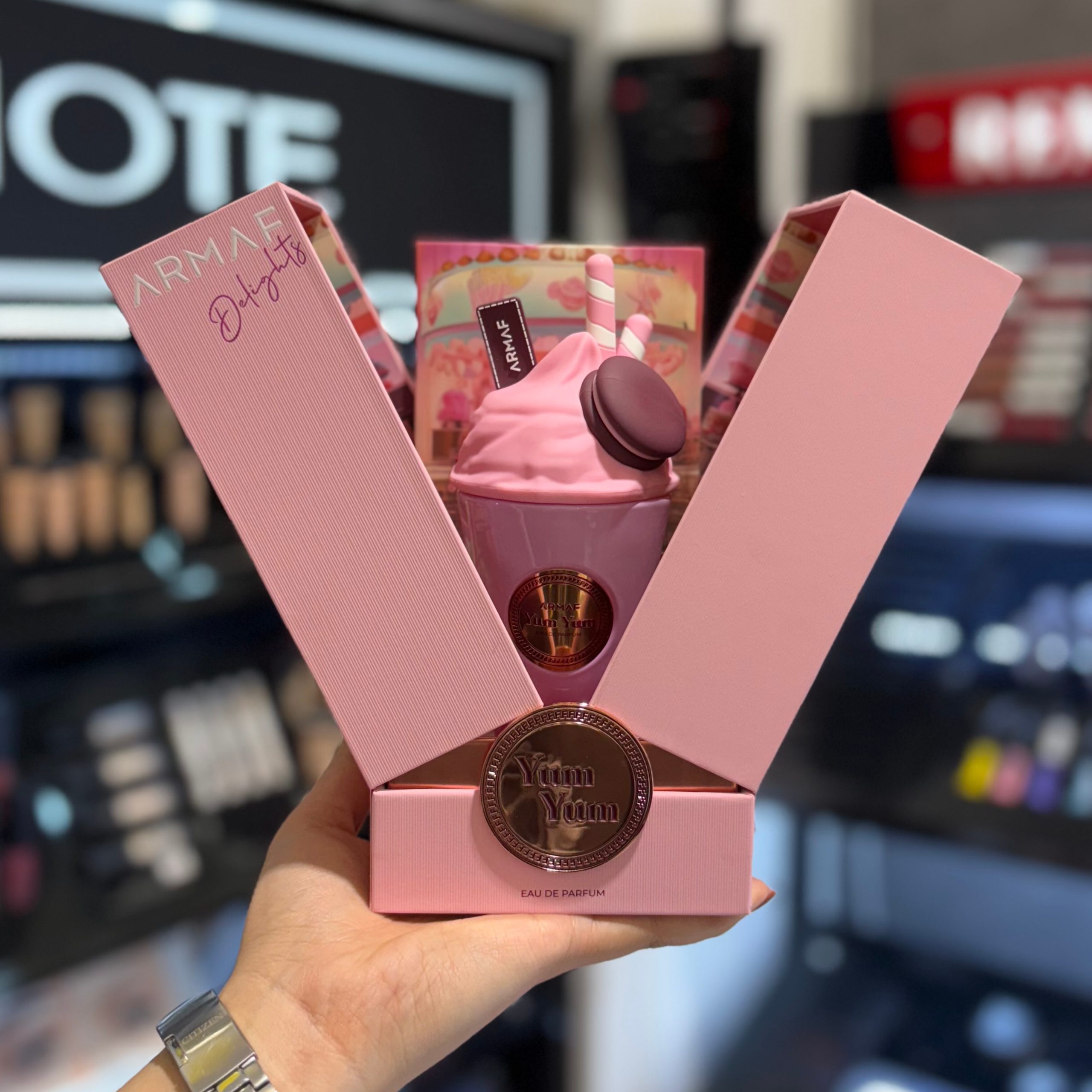 InShot_20260613_104233172 عطر ادکلن یام یام آرماف Armaf Yum Yum - تصویر 1